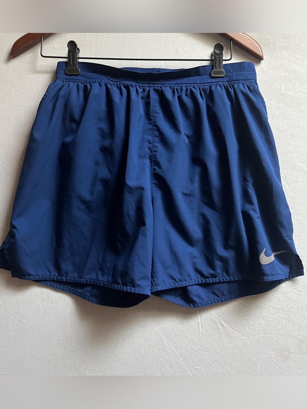 Nike Dri-FIT Royal Blue Low Rise Athletic Running Shorts Built In Liner Sz M